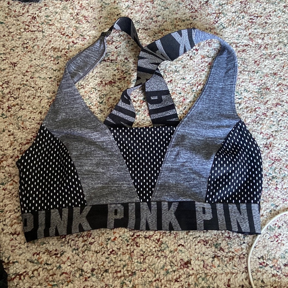 Victoria’s Secret PINK sports bra size small